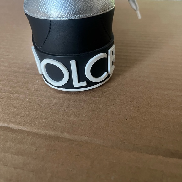 Dolce & Gabbana Sneakers - Picture 4 of 6